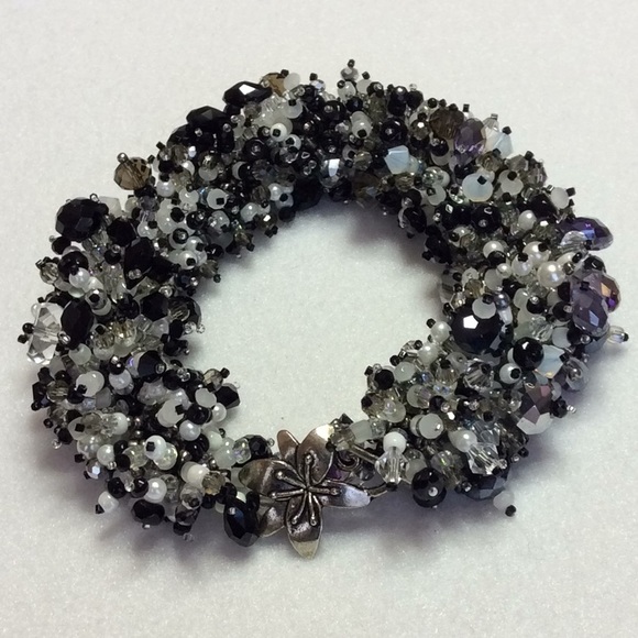 FINAL SALE PRICE CL Designs Crystal, Pearl & Seed Bead Bracelet! - Picture 2 of 4
